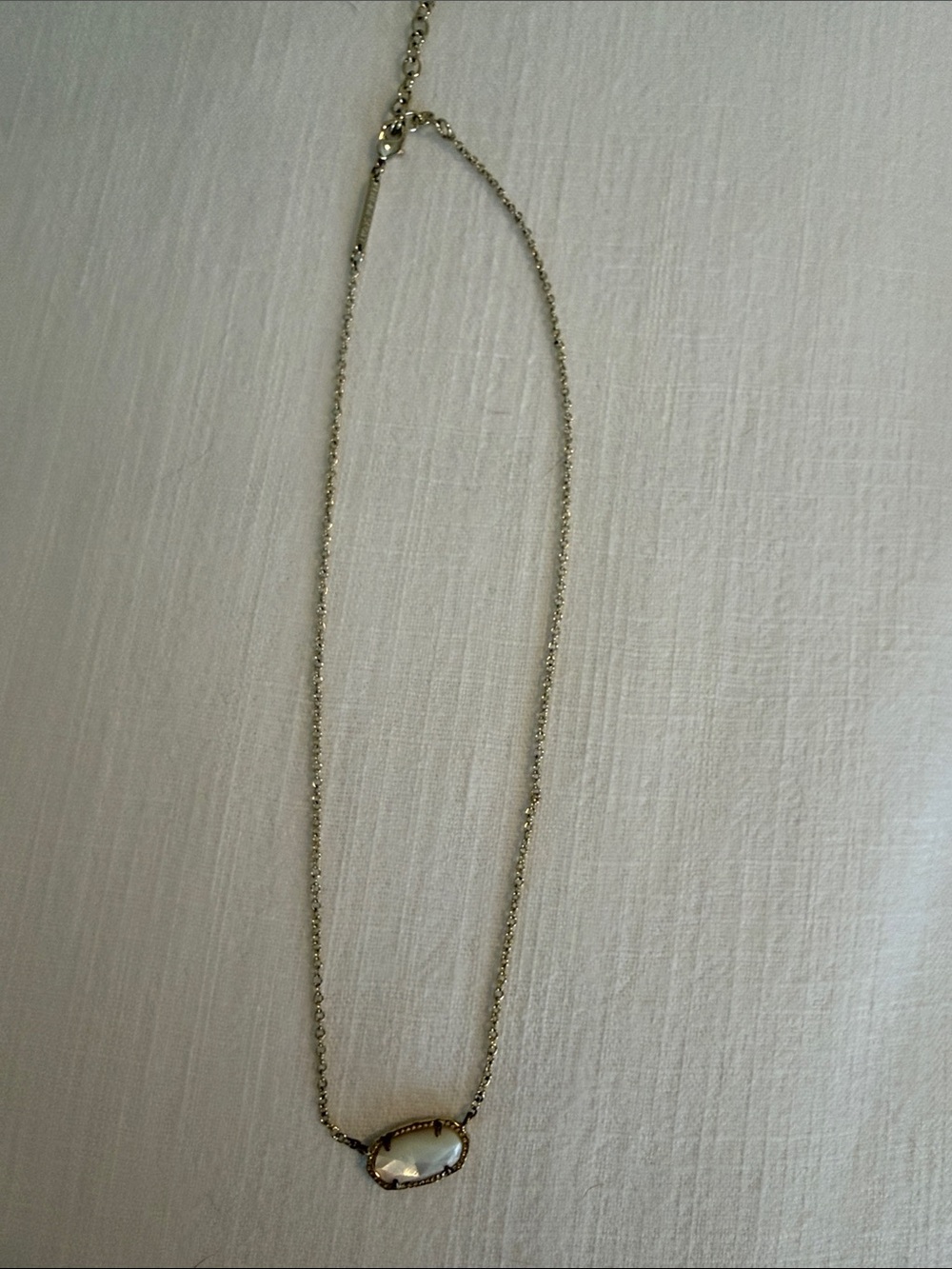 Kendra Scott Elisa Pendant